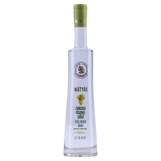 Matyas Palinka Cserszegi Füszeres Szölö Traube aus Ungarn.