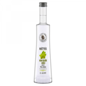 Matyas Palinka Irsai Oliver Sz&ouml;l&ouml; Traube aus Ungarn.