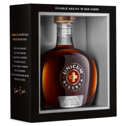 Zwack Unicum Riserva Kräuterlikör in einer edlen Geschenkbox